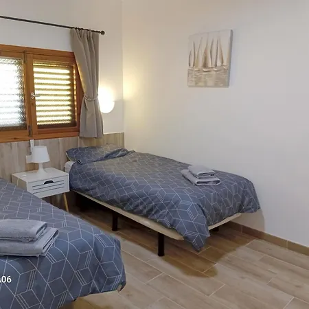 Cosy Upgraded - 1 Bedroom Apartment, Juncos דירה *